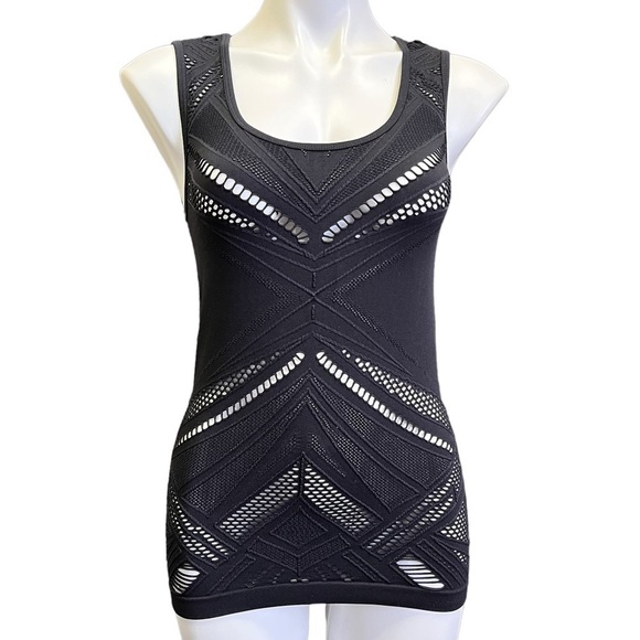 FABLETICS Black Fitted Tank Small Cutouts - Picture 1 of 8